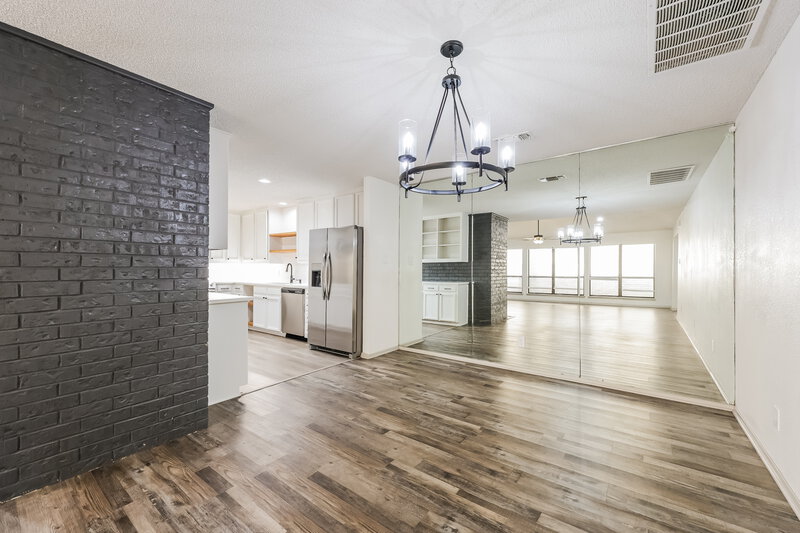 2,435/Mo, 2104 Winter Sunday Way Arlington, TX 76012 Dining Room View