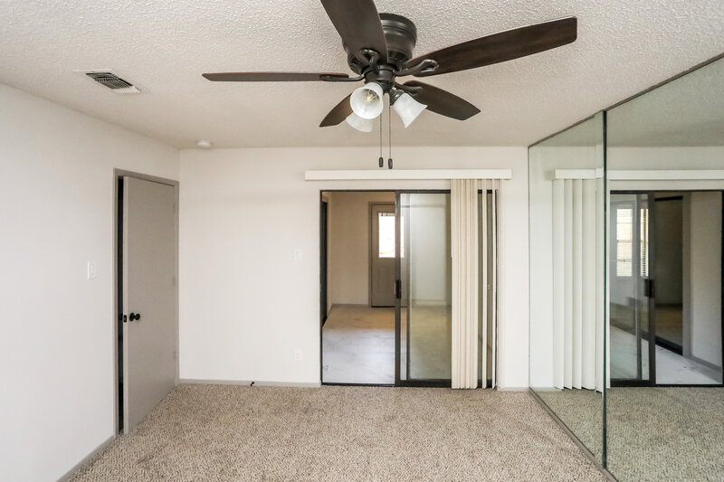 2,605/Mo, 2104 Winter Sunday Way Arlington, TX 76012 Bedroom View 3