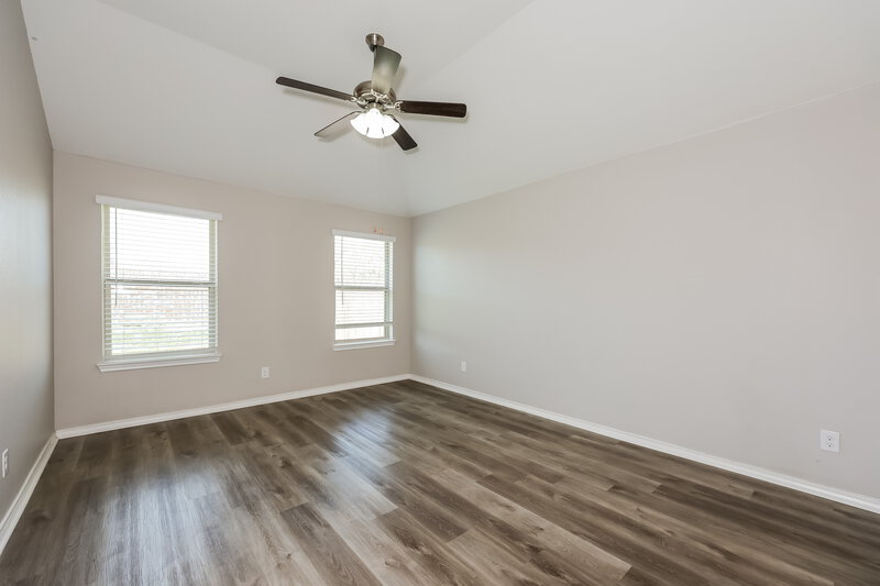 2,100/Mo, 11804 Castleford Way Crowley, TX 76036 Main Bedroom View