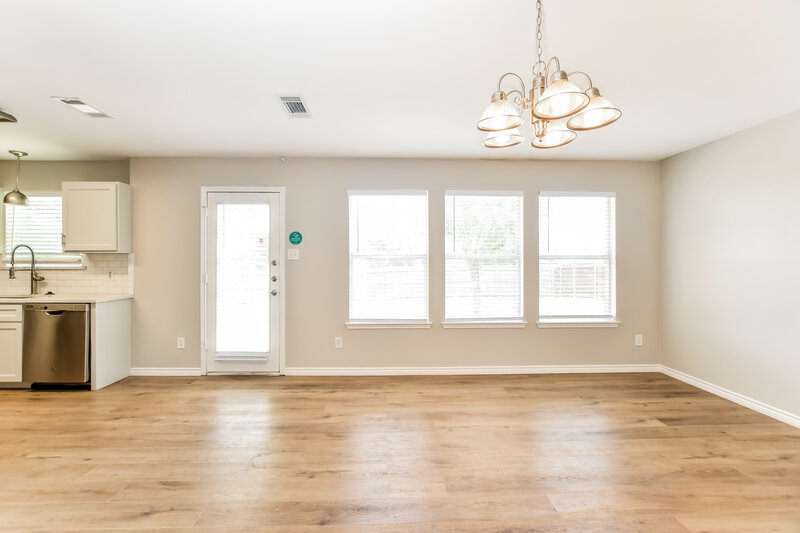 2,005/Mo, 1401 Buckingham Dr Forney, TX 75126 Dining Room View