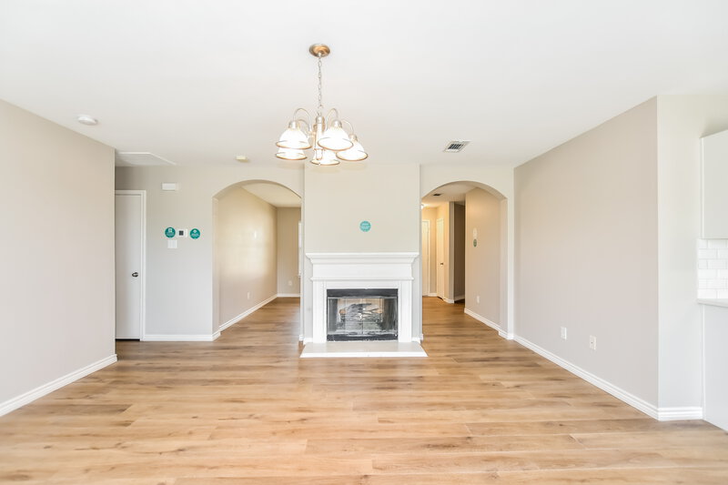 2,005/Mo, 1401 Buckingham Dr Forney, TX 75126 Dining Room View 2