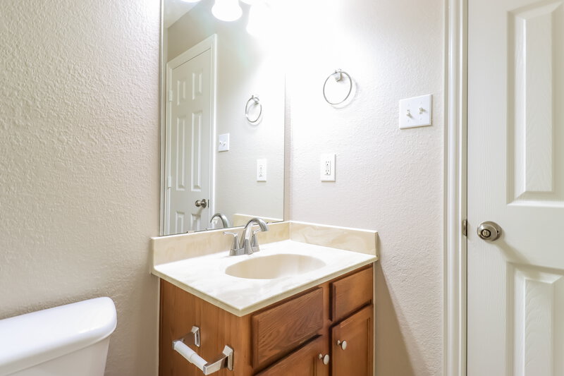 2,600/Mo, 1807 Saint Nevis Dr Mansfield, TX 76063 Bathroom View