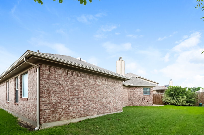 2,600/Mo, 1807 Saint Nevis Dr Mansfield, TX 76063 Rear View 2