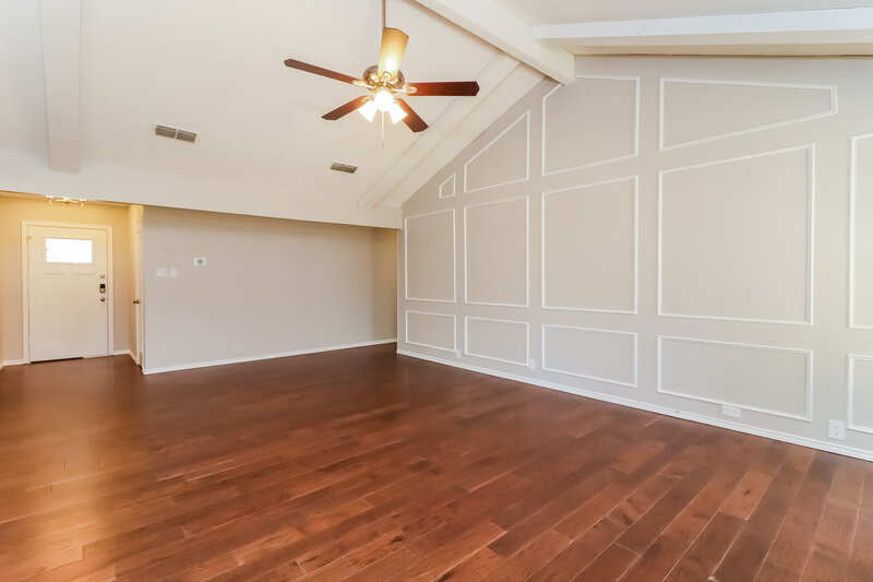 2,390/Mo, 4201 Woodhill Dr # A1 Arlington, TX 76016 Main Bedroom View 2
