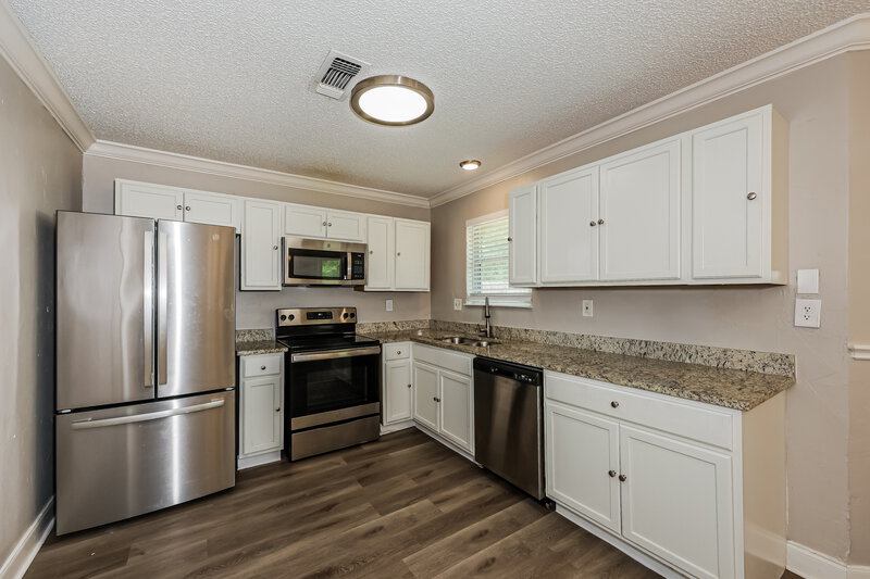 2,350/Mo, 6507 Stetter Dr Arlington, TX 76001 Kitchen View