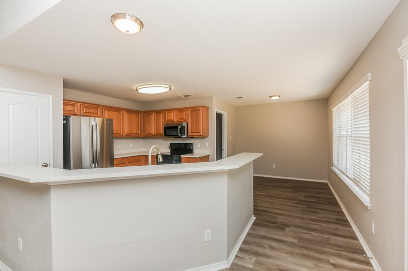 2,300/Mo, 7107 Harris Meadows Dr Arlington, TX 76002 Kitchen View