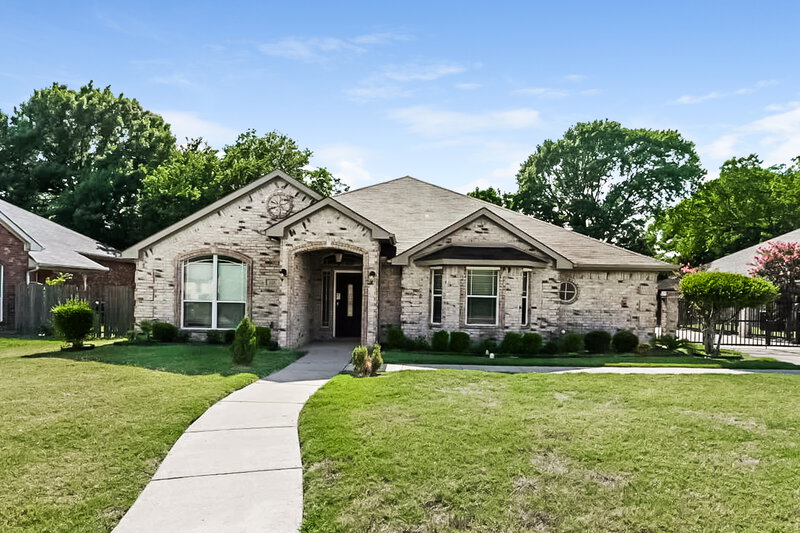 2,575/Mo, 131 Annette St Lancaster, TX 75146 External View