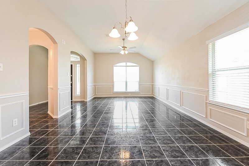 2,575/Mo, 131 Annette St Lancaster, TX 75146 Dining Room View