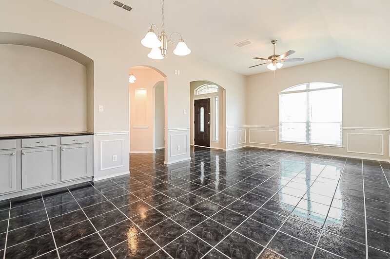 2,575/Mo, 131 Annette St Lancaster, TX 75146 Dining Room View 2