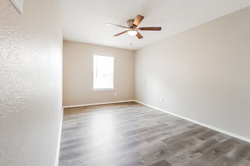 2,575/Mo, 131 Annette St Lancaster, TX 75146 Bedroom View
