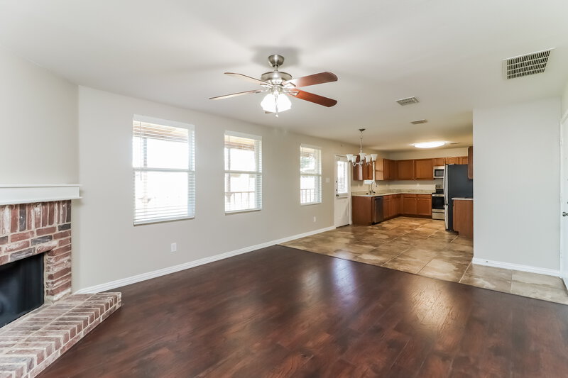 2,575/Mo, 3953 Country Ln Fort Worth, TX 76123 Dining Room View 2