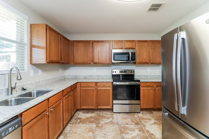 2,575/Mo, 3953 Country Ln Fort Worth, TX 76123 Kitchen View