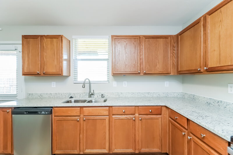2,575/Mo, 3953 Country Ln Fort Worth, TX 76123 Kitchen View 2