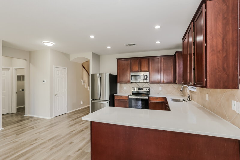 2,630/Mo, 12521 Viewpoint Ln Burleson, TX 76028 Kitchen View 2