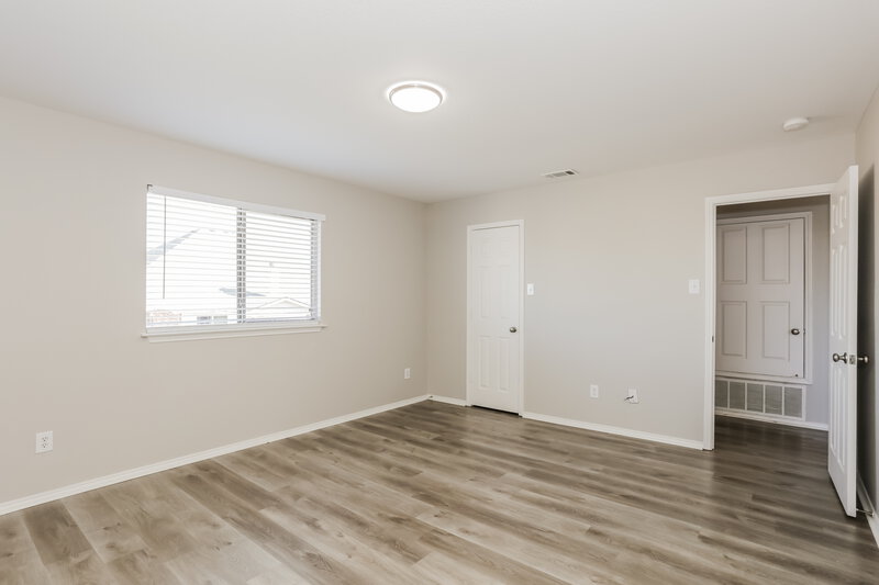 2,630/Mo, 12521 Viewpoint Ln Burleson, TX 76028 Bedroom View