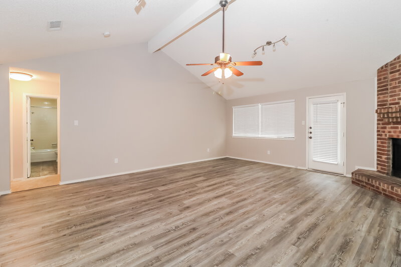 1,885/Mo, 2301 Fall Ct Fort Worth, TX 76133 Misc View 2