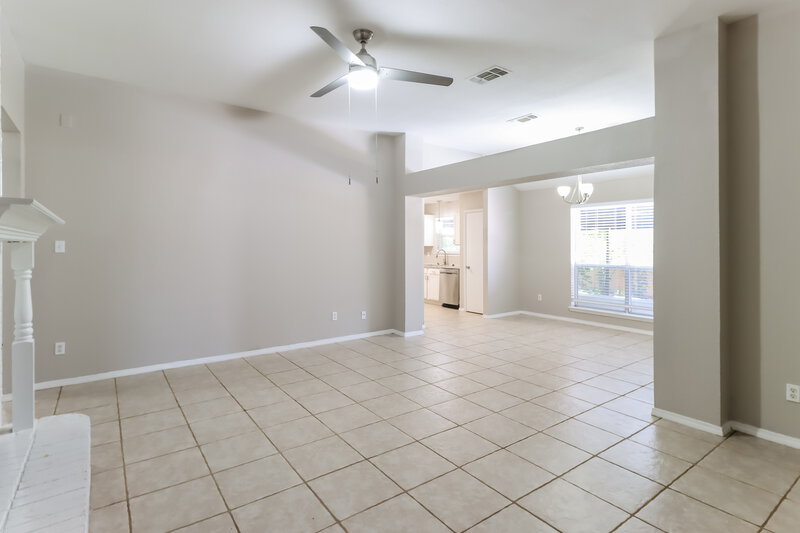 2,270/Mo, 704 Mimosa Trl Cedar Hill, TX 75104 Living Room View