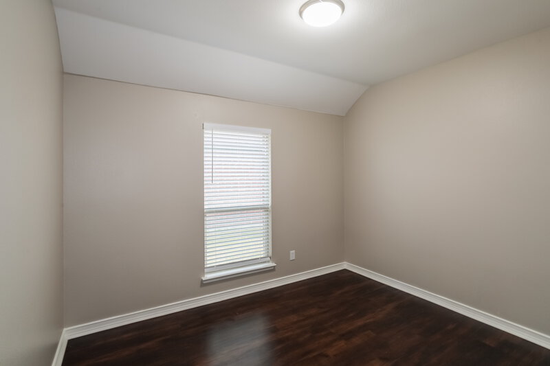 2,480/Mo, 1612 Woodlawn Ave Royse City, TX 75189 Bedroom View 2