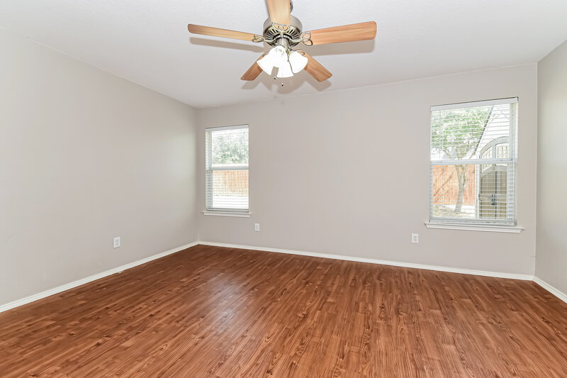 1,980/Mo, 1520 Audrey Dr Royse City, TX 75189 Main Bedroom View