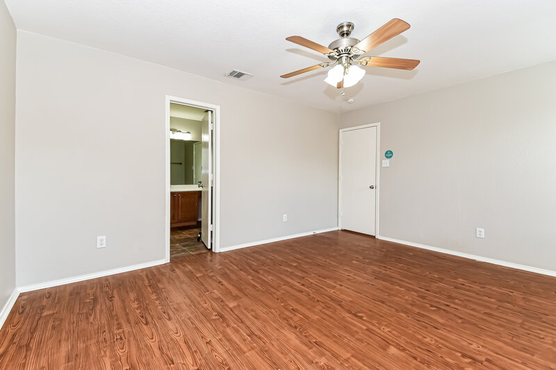 1,980/Mo, 1520 Audrey Dr Royse City, TX 75189 Main Bedroom View 2