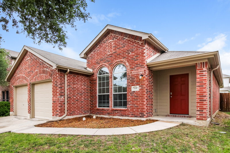 2,210/Mo, 1118 Partridge Dr Aubrey, TX 76227 Front View