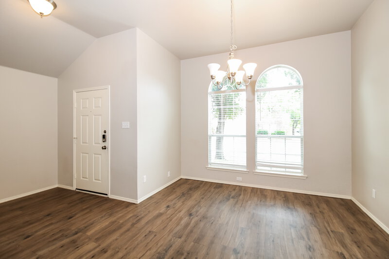 2,210/Mo, 1118 Partridge Dr Aubrey, TX 76227 Dining Room View