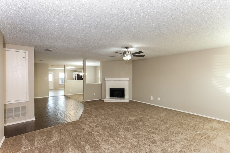 2,315/Mo, 947 Medina Dr Arlington, TX 76017 Misc View 3