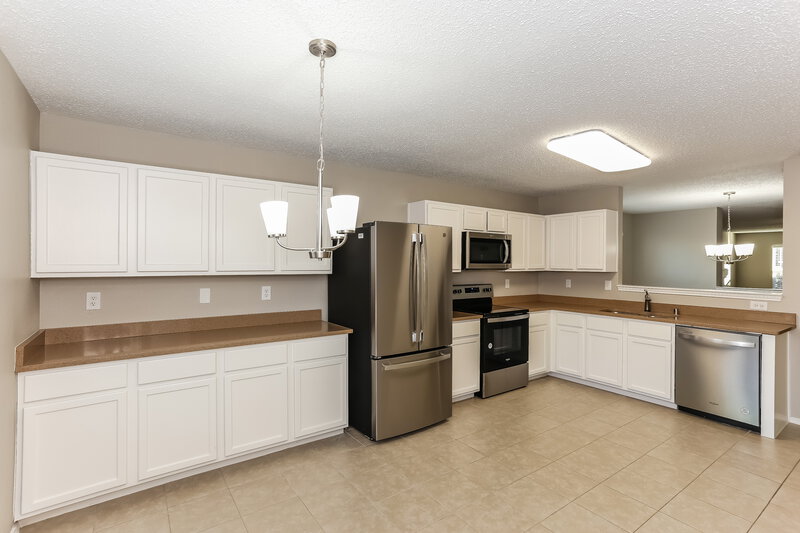 2,315/Mo, 947 Medina Dr Arlington, TX 76017 Floorplan View 2