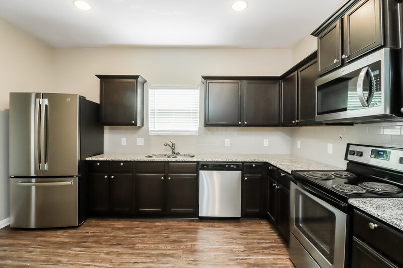 2,040/Mo, 1533 Conley Ln Crowley, TX 76036 Kitchen View