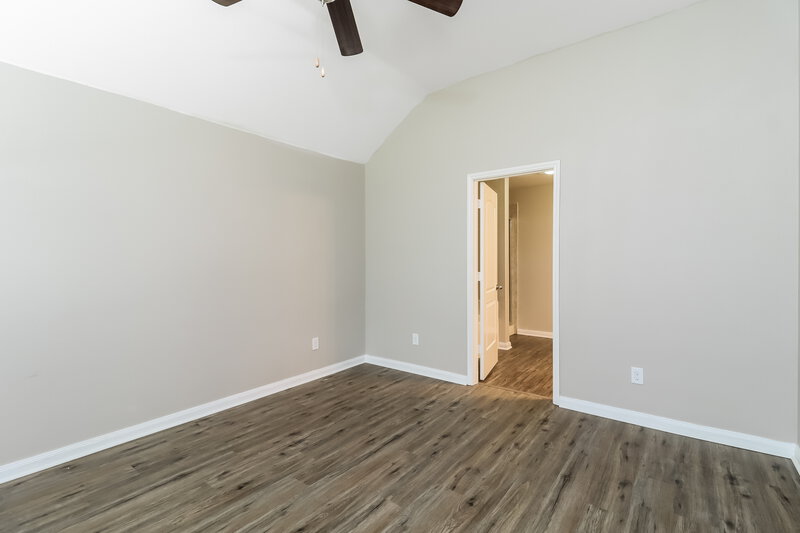 2,040/Mo, 1533 Conley Ln Crowley, TX 76036 Main Bedroom View