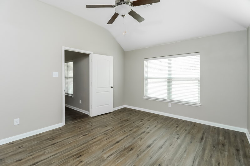 2,040/Mo, 1533 Conley Ln Crowley, TX 76036 Main Bedroom View 2
