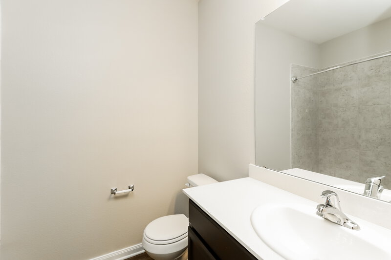 2,040/Mo, 1533 Conley Ln Crowley, TX 76036 Bathroom View