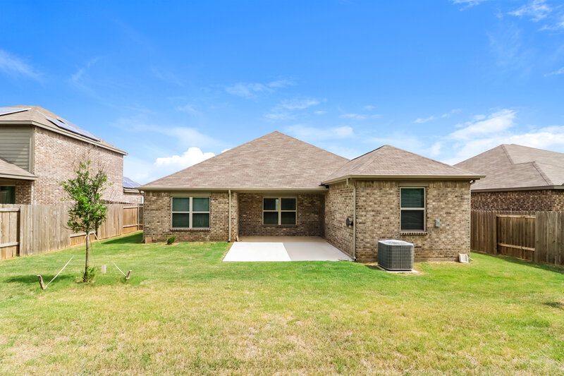 2,040/Mo, 1533 Conley Ln Crowley, TX 76036 Rear View
