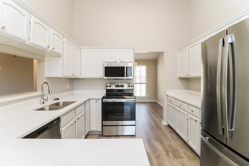 2,150/Mo, 6503 Rockland Dr Arlington, TX 76016 Kitchen View