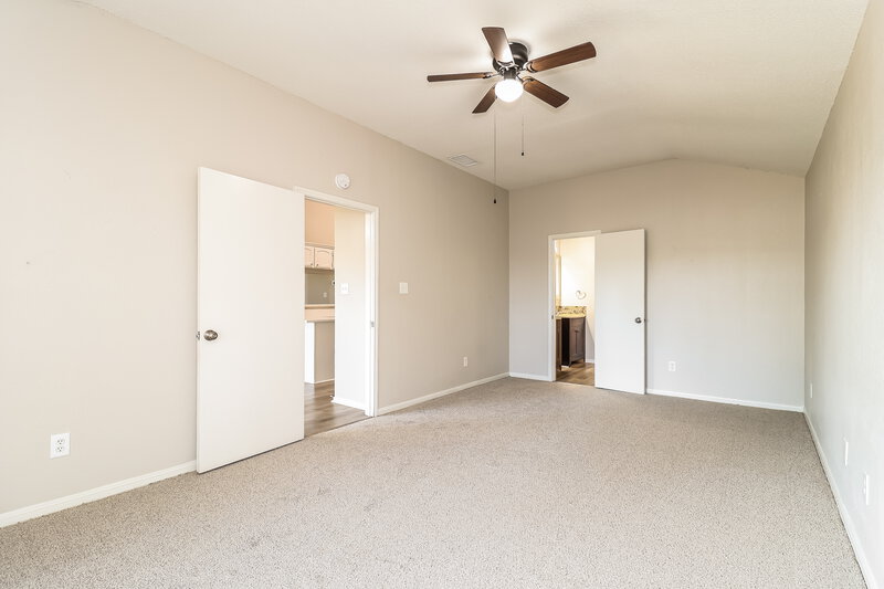 2,185/Mo, 6503 Rockland Dr Arlington, TX 76016 Main Bedroom View 2