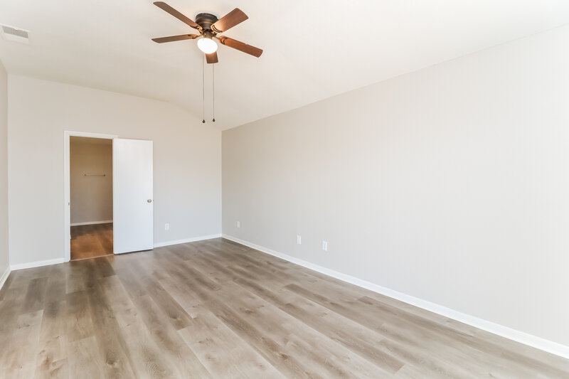 2,150/Mo, 6503 Rockland Dr Arlington, TX 76016 Main Bedroom View 2