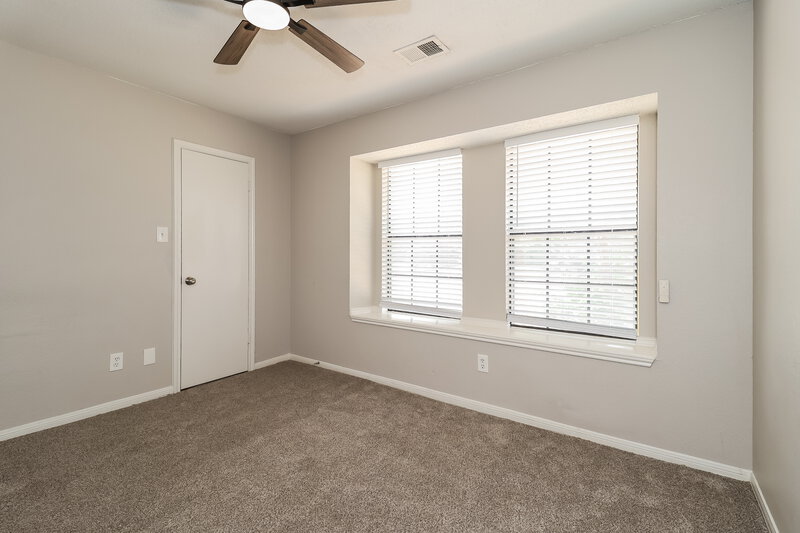 2,185/Mo, 6503 Rockland Dr Arlington, TX 76016 Bedroom View