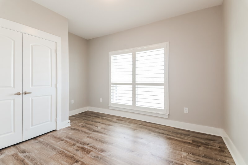 2,385/Mo, 309 E Huffman St Krum, TX 76249 Bedroom View 2