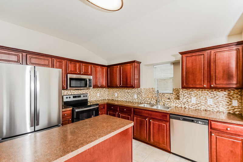 2,360/Mo, 1409 Samantha Creek Dr Little Elm, TX 75068 Kitchen View 2