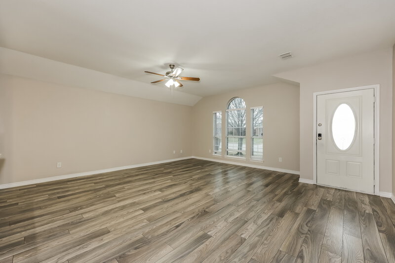 1,840/Mo, 1159 Whispering Mdws Crowley, TX 76036 Living Room View 3