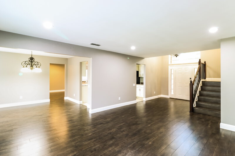 2,585/Mo, 8117 Cloverglen Ln Fort Worth, TX 76123 Living Room View 2