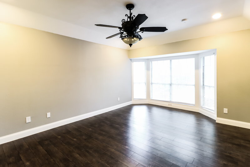 2,585/Mo, 8117 Cloverglen Ln Fort Worth, TX 76123 Main Bedroom View