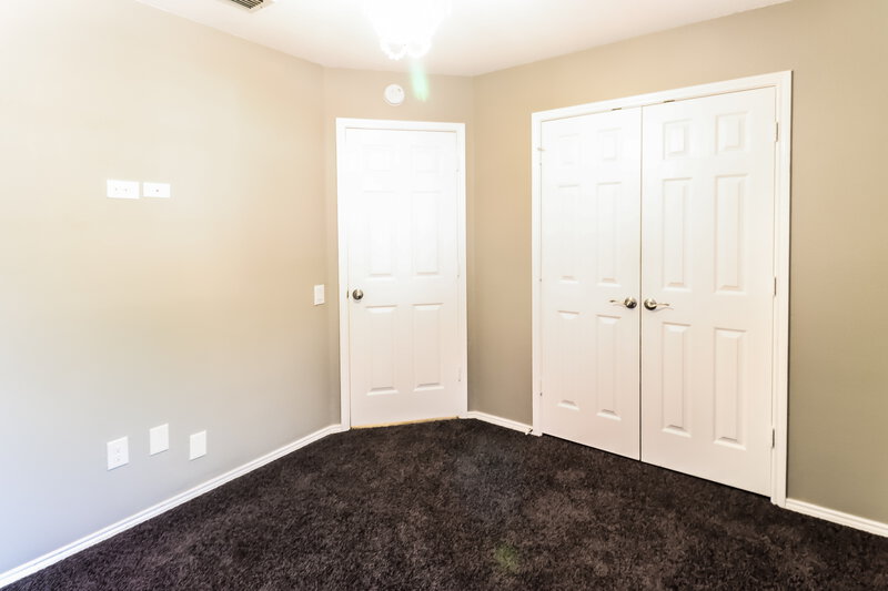 2,585/Mo, 8117 Cloverglen Ln Fort Worth, TX 76123 Bedroom View 2