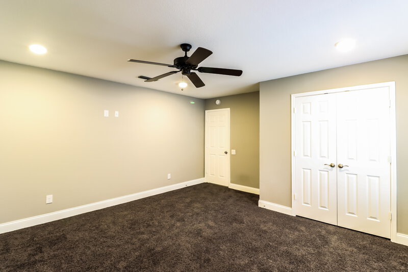 2,585/Mo, 8117 Cloverglen Ln Fort Worth, TX 76123 Bedroom View 3