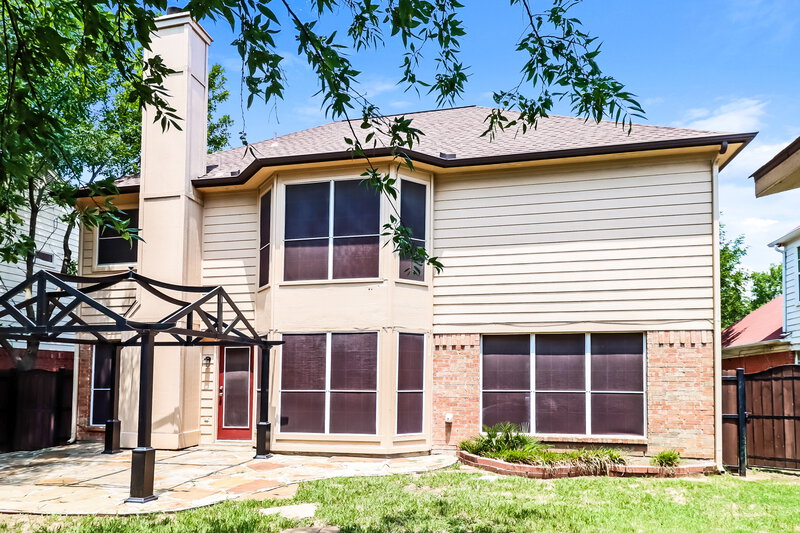 2,585/Mo, 8117 Cloverglen Ln Fort Worth, TX 76123 Rear View