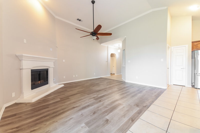 2,100/Mo, 3232 Buckthorn Ln Argyle, TX 76226 Living Room View 3
