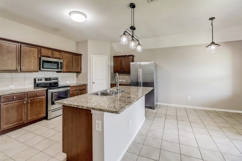 2,020/Mo, 2520 Caden Ct Forney, TX 75126 Kitchen View 2