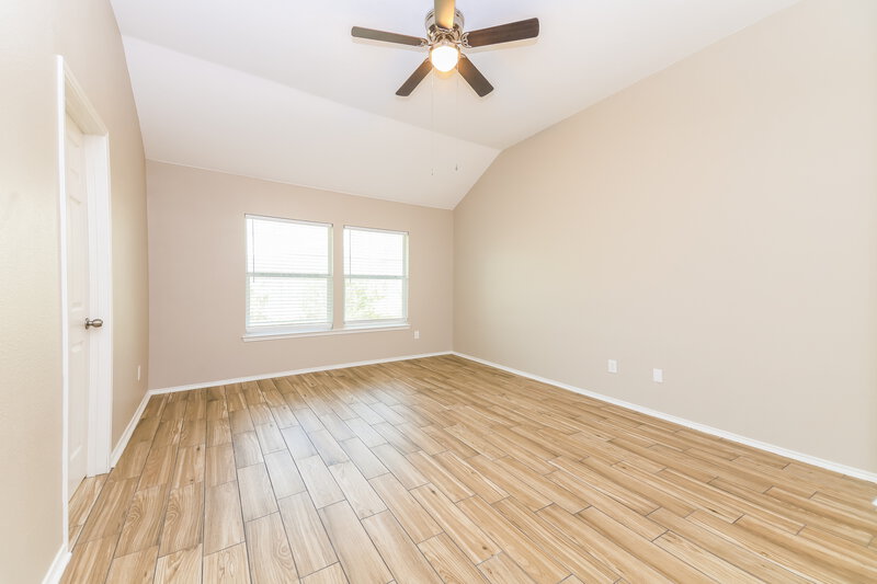 2,255/Mo, 709 Fireberry Dr Fate, TX 75087 Main Bedroom View