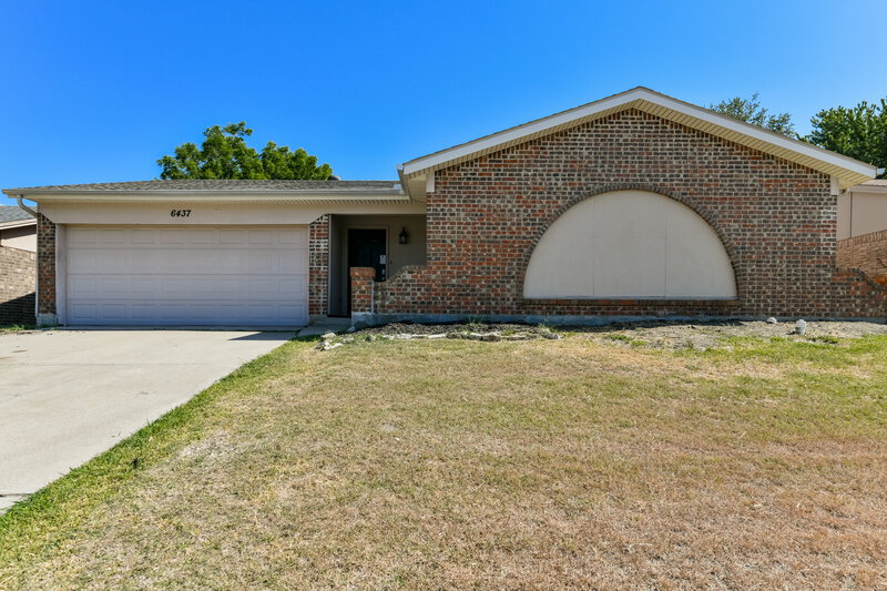 2,105/Mo, 6437 Starnes Rd Watauga, TX 76148 External View