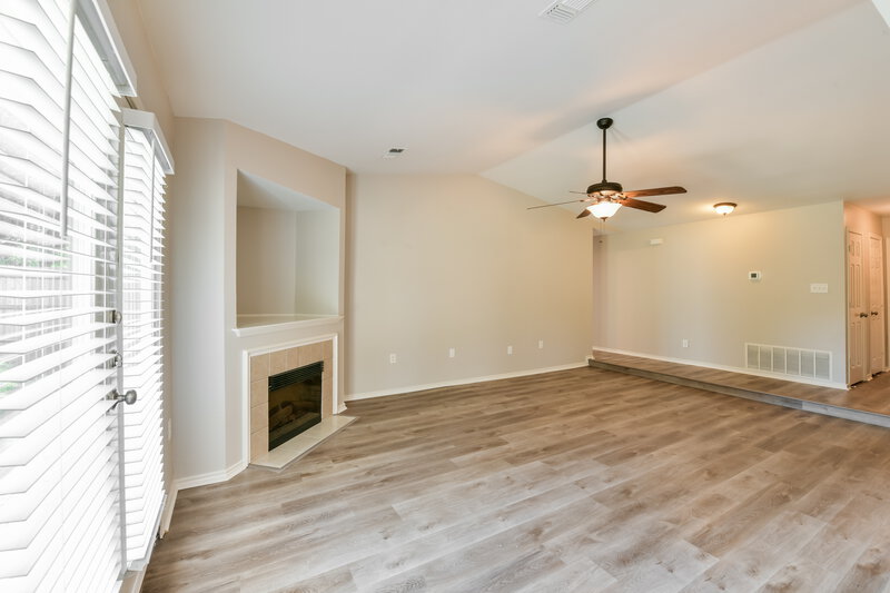 2,105/Mo, 6437 Starnes Rd Watauga, TX 76148 Misc View 3